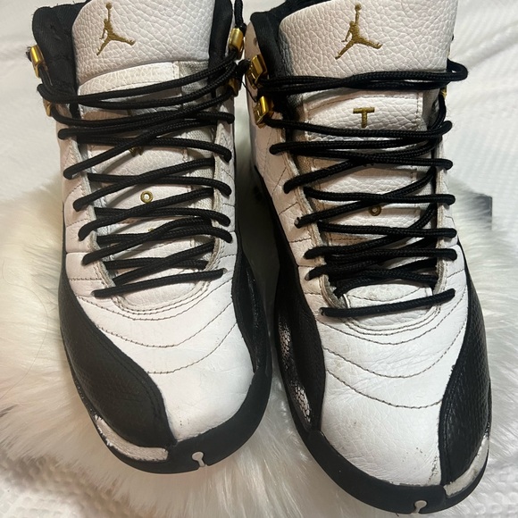 Jordan Black and White Sneakers with Quilted Design - Picture 1 of 3